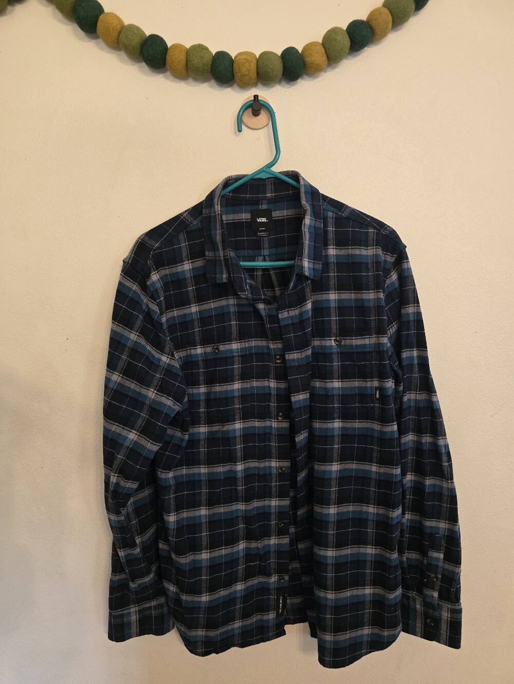 VANS Flannel Men's L Plaid Button-Up Shirt Blue Long Sleeve Pockets Off The Wall